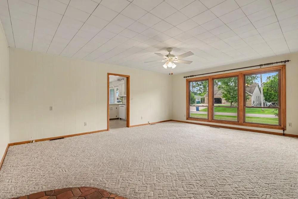 336 Lakeshore Drive Battle Creek, MI 49015