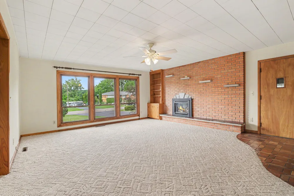 336 Lakeshore Drive Battle Creek, MI 49015