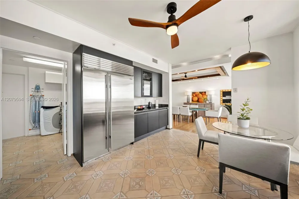 789 Crandon Blvd #1603 Key Biscayne, FL 33149