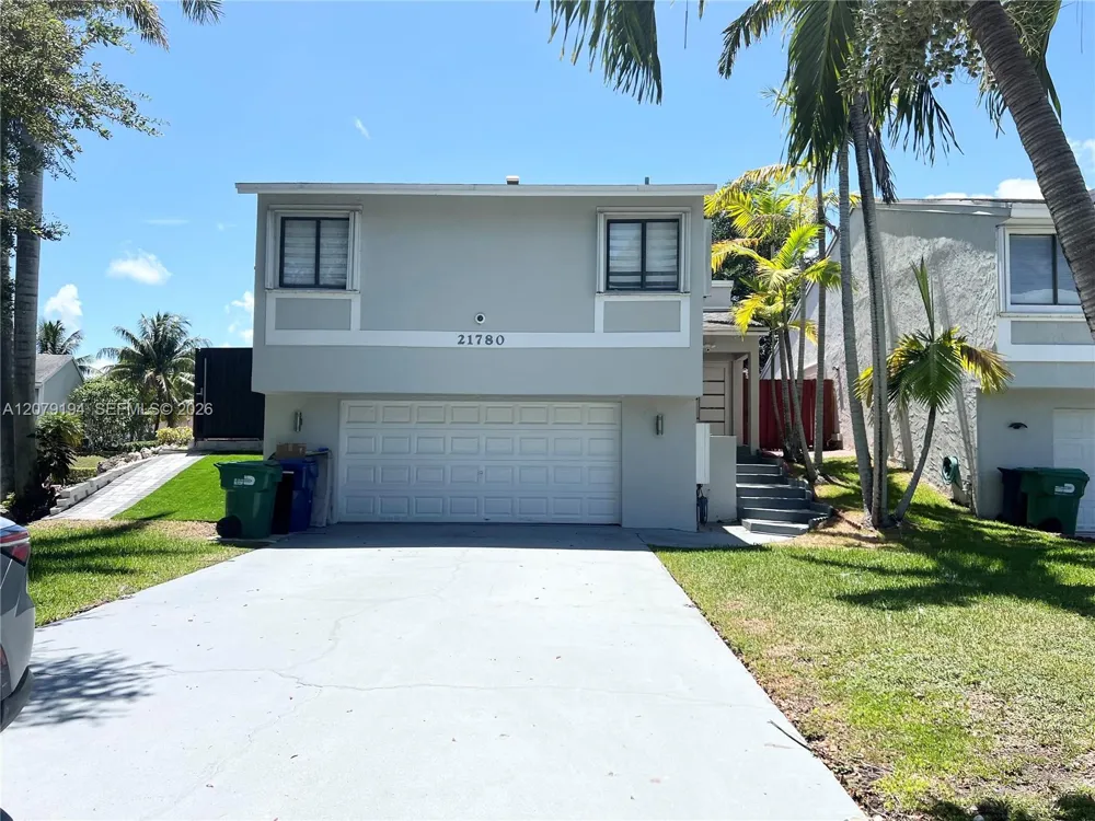 21780 SW 99th Pl Cutler Bay, FL 33190