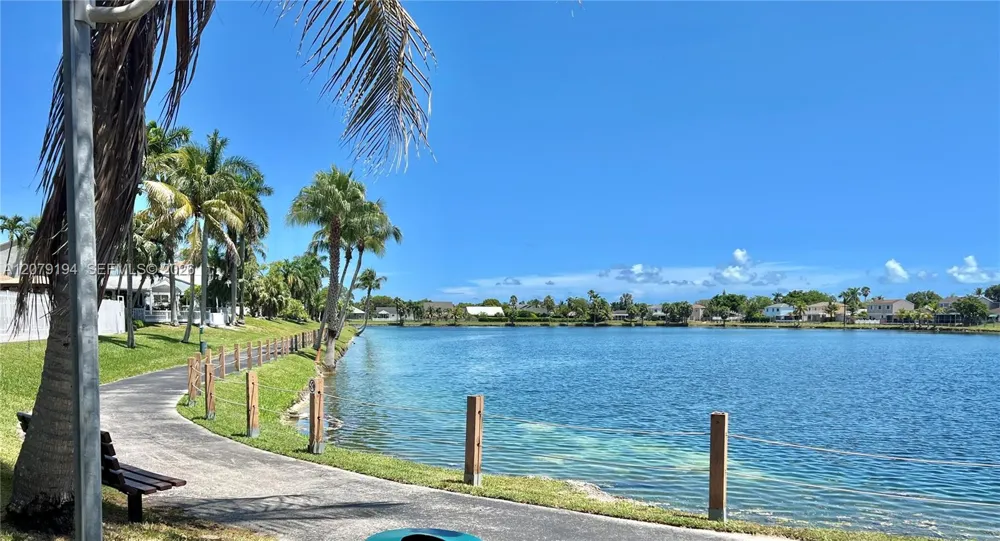 21780 SW 99th Pl Cutler Bay, FL 33190