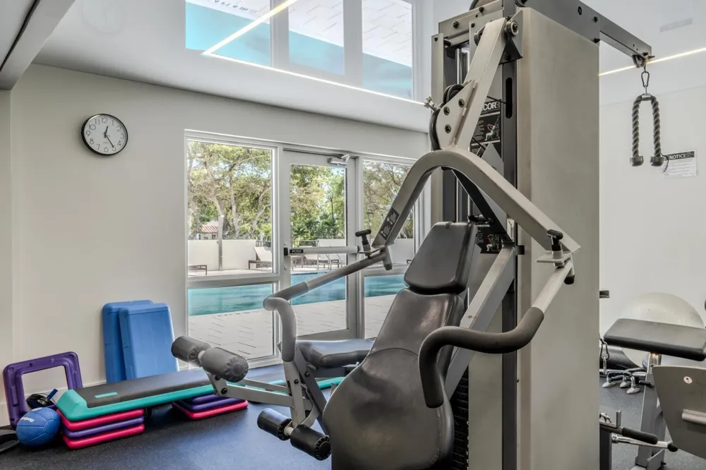 340 Sunset Drive #806 Fort Lauderdale, FL 33301