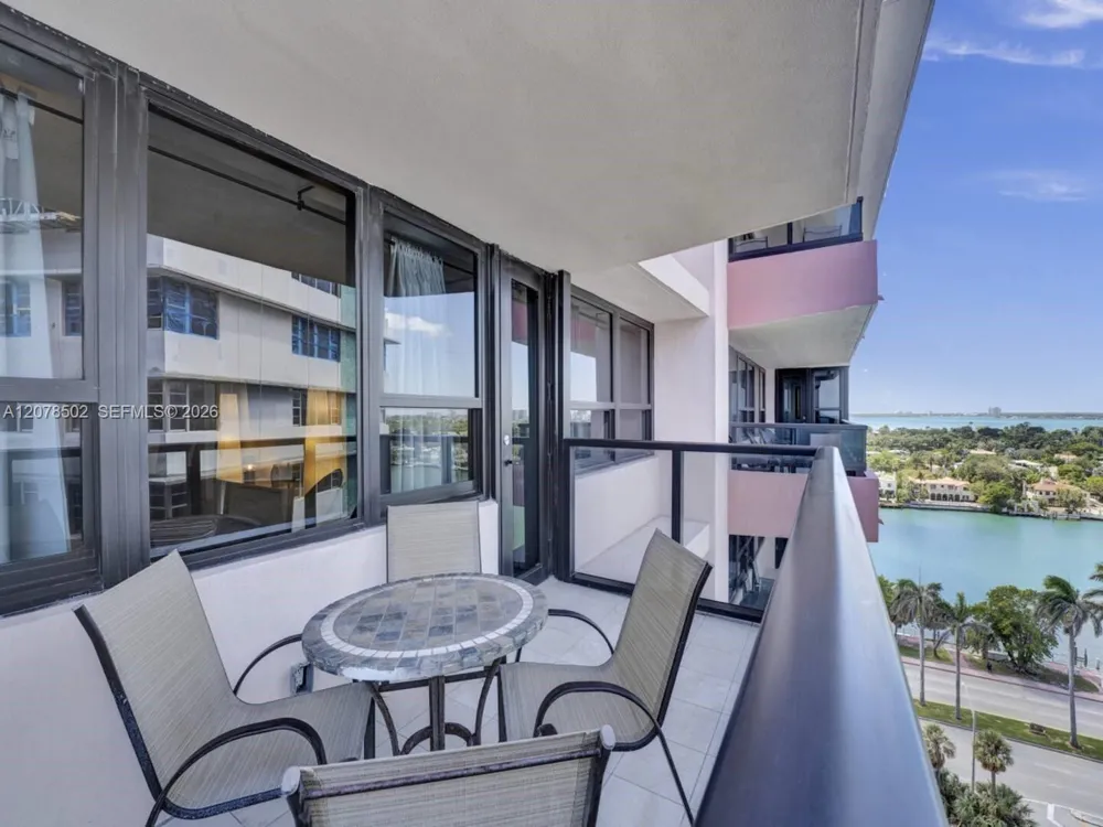 5225 Collins Ave #1516 Miami Beach, FL 33140