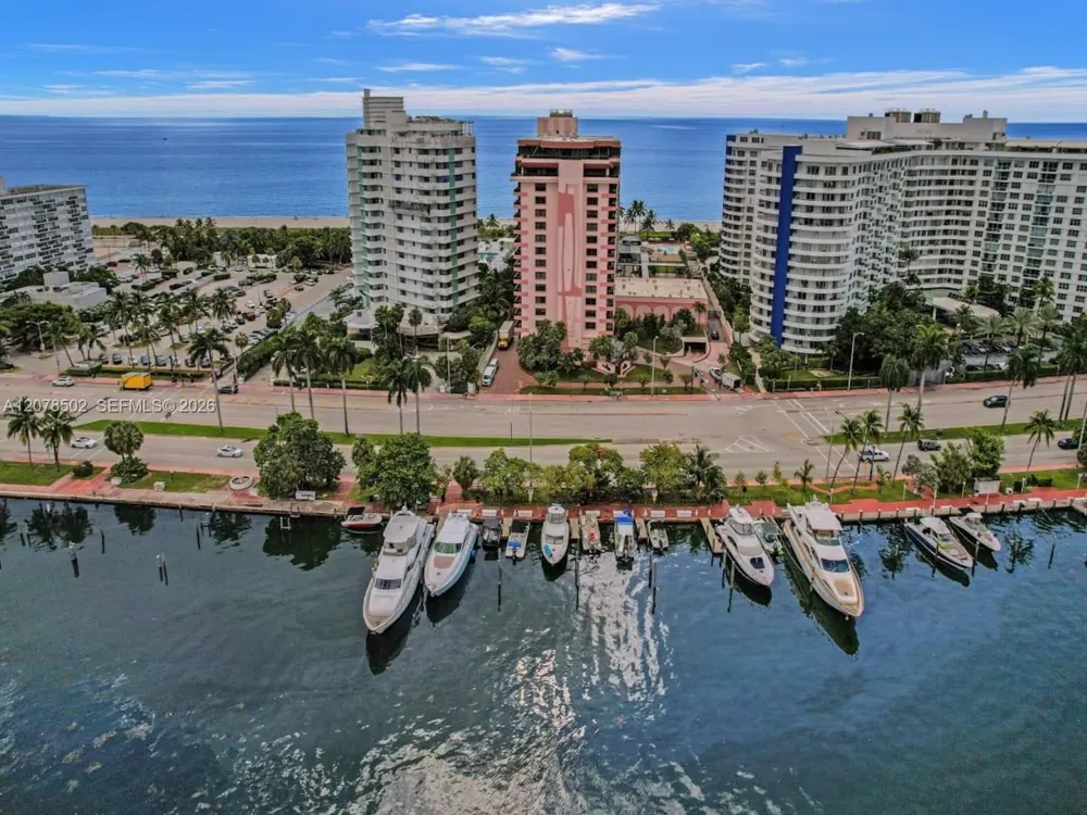 5225 Collins Ave #1516 Miami Beach, FL 33140