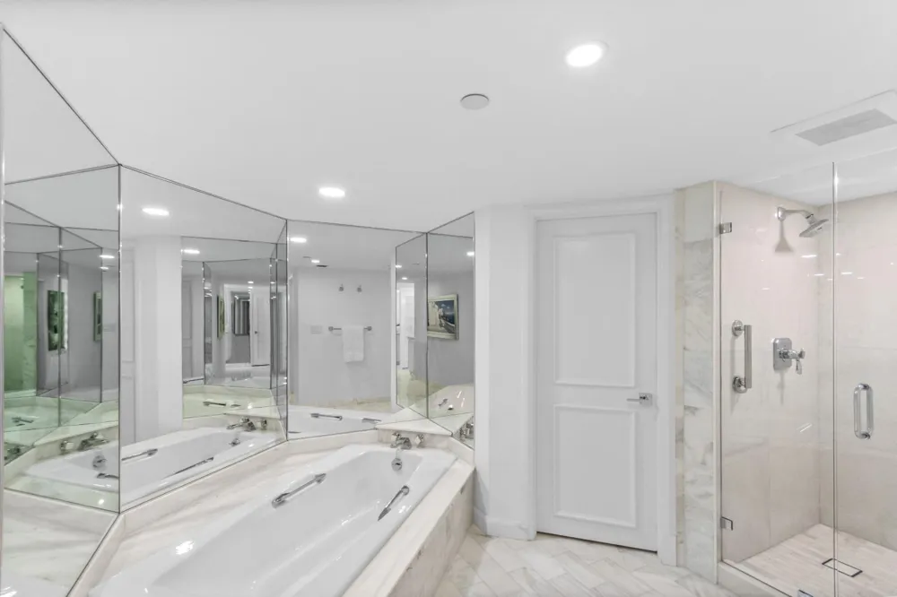 100 Lakeshore Drive #1453 North Palm Beach, FL 33408