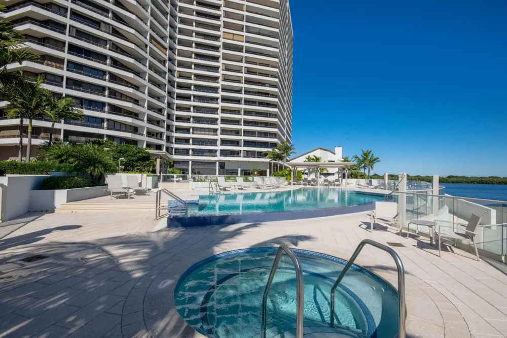 100 Lakeshore Drive #1453 North Palm Beach, FL 33408