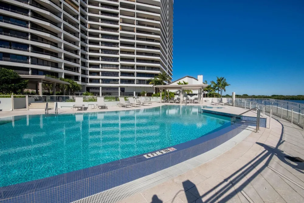 100 Lakeshore Drive #1453 North Palm Beach, FL 33408