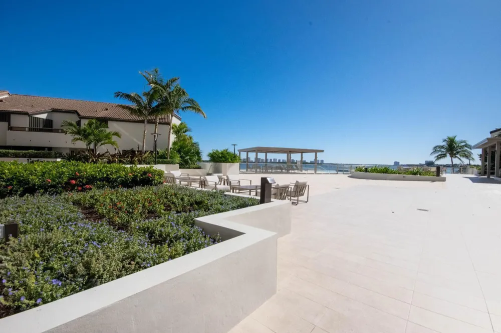100 Lakeshore Drive #1453 North Palm Beach, FL 33408
