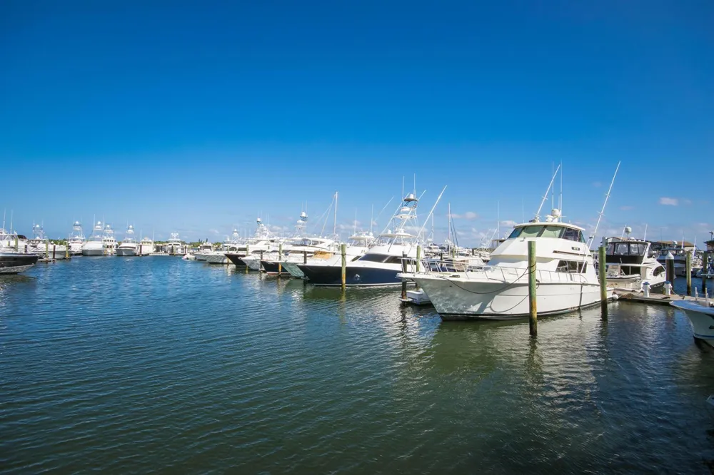 100 Lakeshore Drive #1453 North Palm Beach, FL 33408