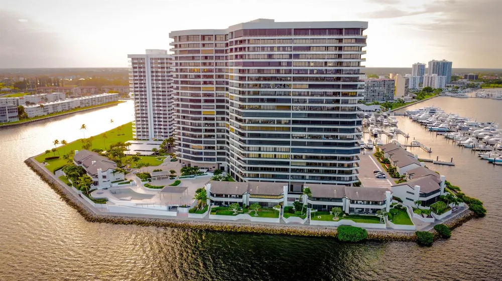 100 Lakeshore Drive #1453 North Palm Beach, FL 33408