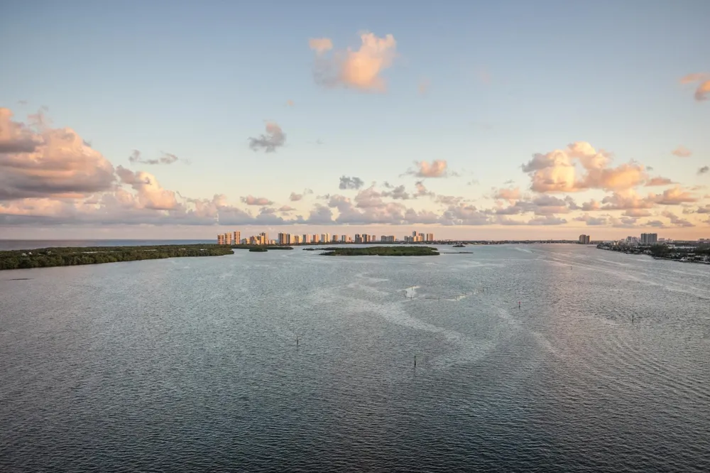 100 Lakeshore Drive #1453 North Palm Beach, FL 33408