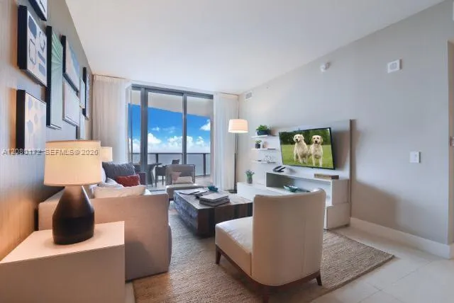 4111 S Ocean Dr #2010 Hollywood, FL 33019