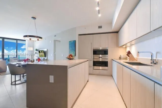 4111 S Ocean Dr #2010 Hollywood, FL 33019