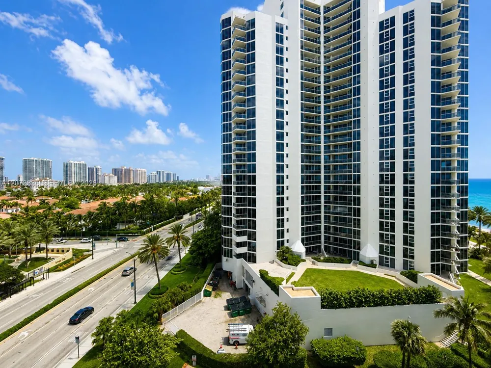 19201 Collins Ave #828 Sunny Isles Beach, FL 33160