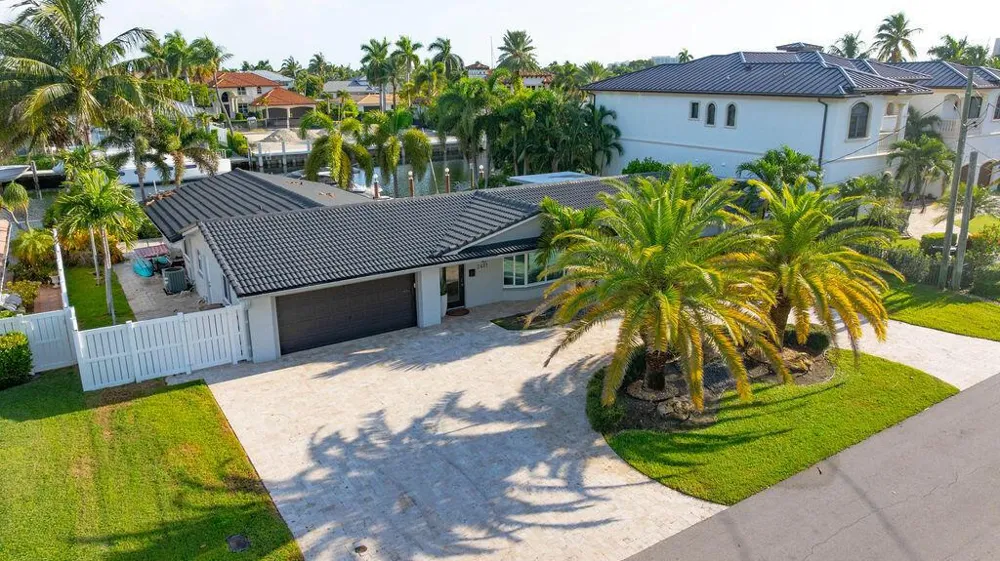 2401 NE 33RD STREET Lighthouse Point, FL 33064
