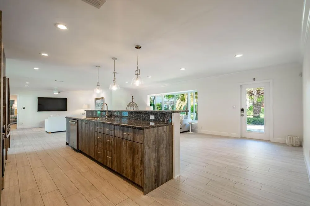 2401 NE 33RD STREET Lighthouse Point, FL 33064