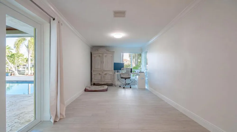2401 NE 33RD STREET Lighthouse Point, FL 33064