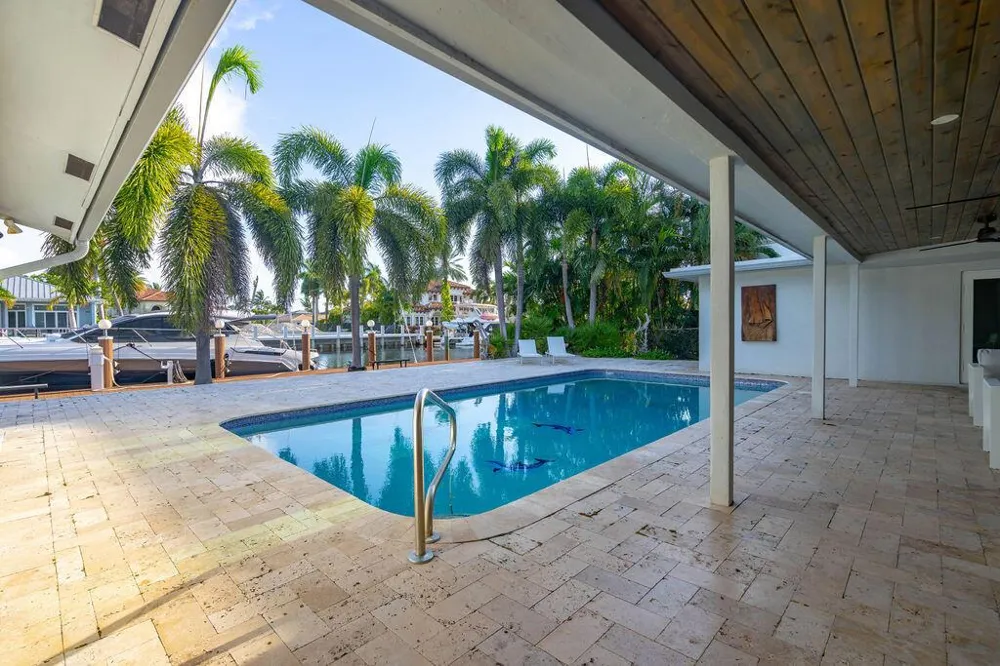 2401 NE 33RD STREET Lighthouse Point, FL 33064
