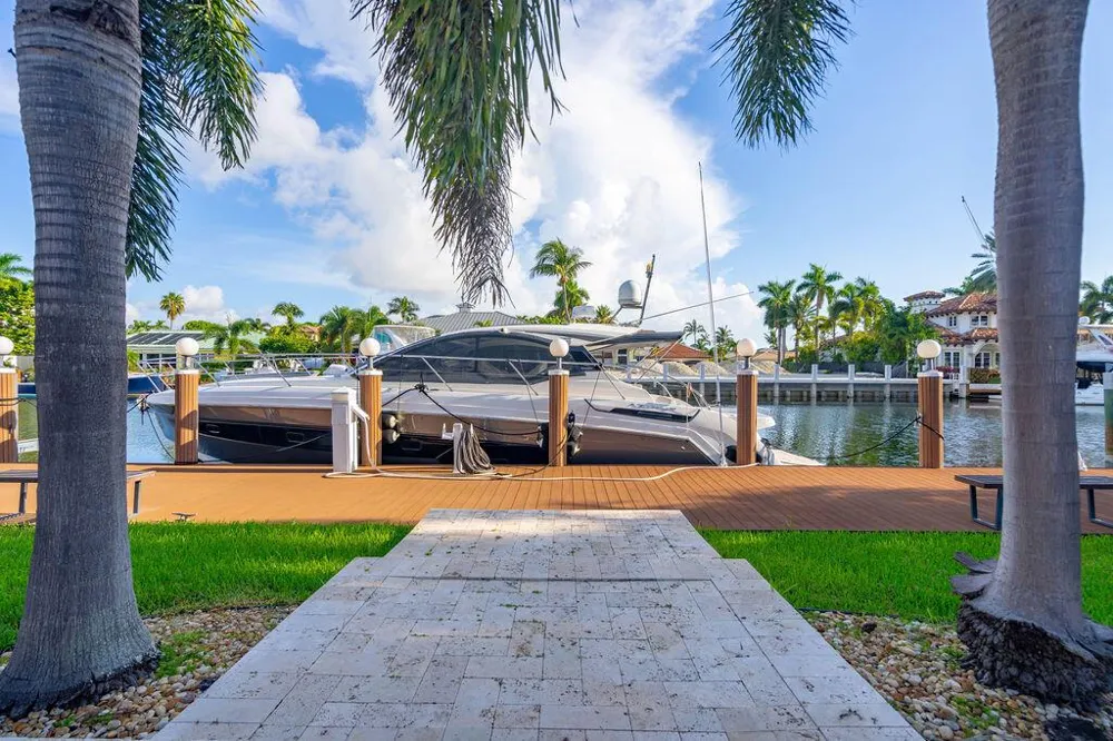 2401 NE 33RD STREET Lighthouse Point, FL 33064