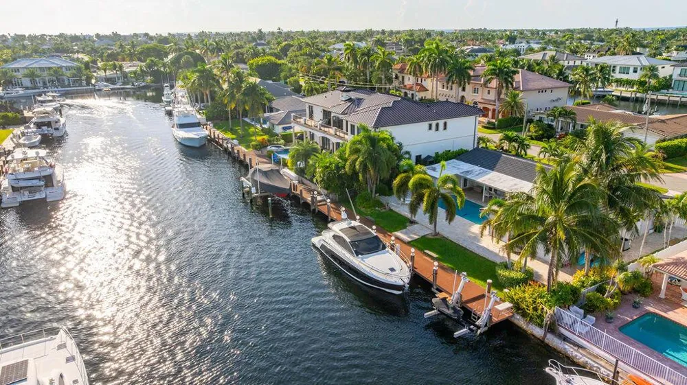 2401 NE 33RD STREET Lighthouse Point, FL 33064
