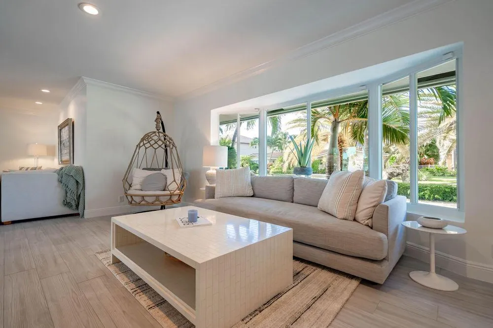 2401 NE 33RD STREET Lighthouse Point, FL 33064
