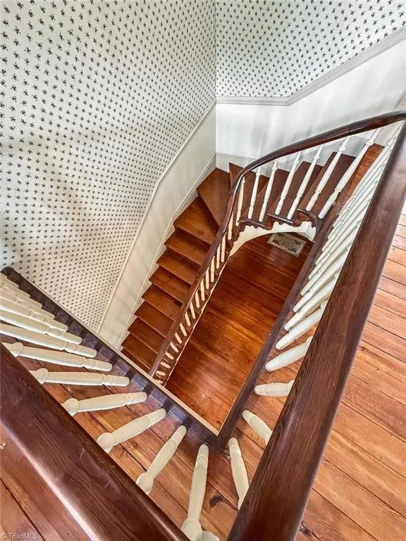 321 W Bank Street Salisbury, NC 28144