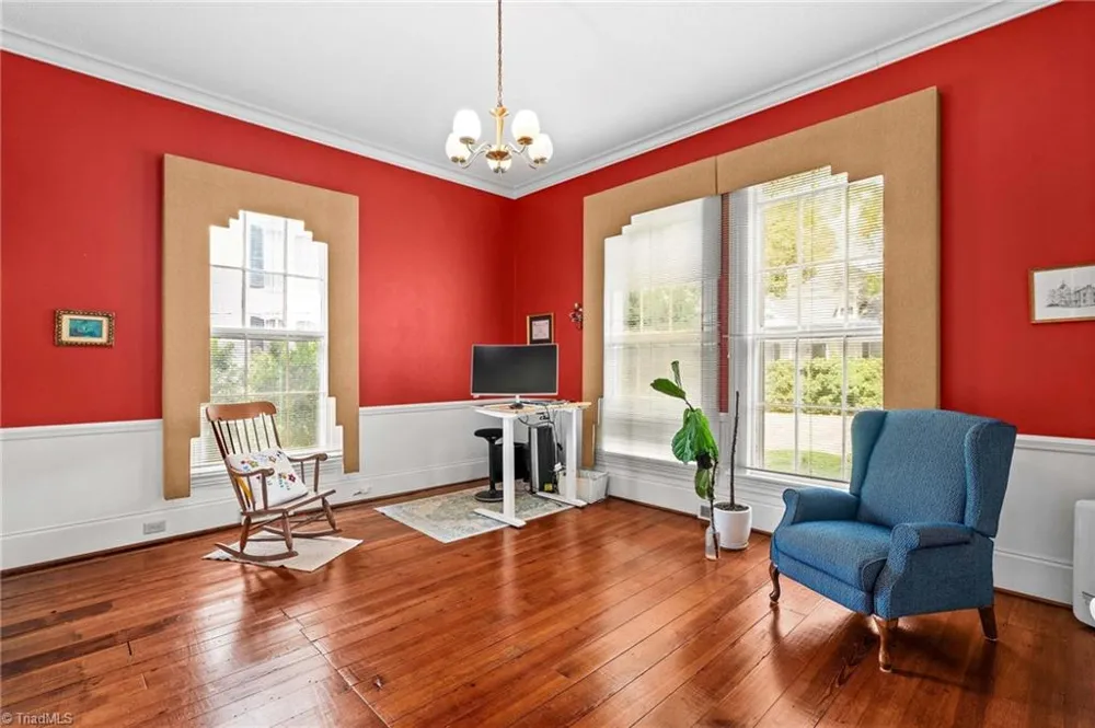 321 W Bank Street Salisbury, NC 28144