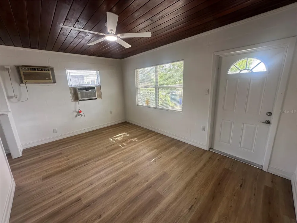 640 8TH STREET Eagle Lake, FL 33839