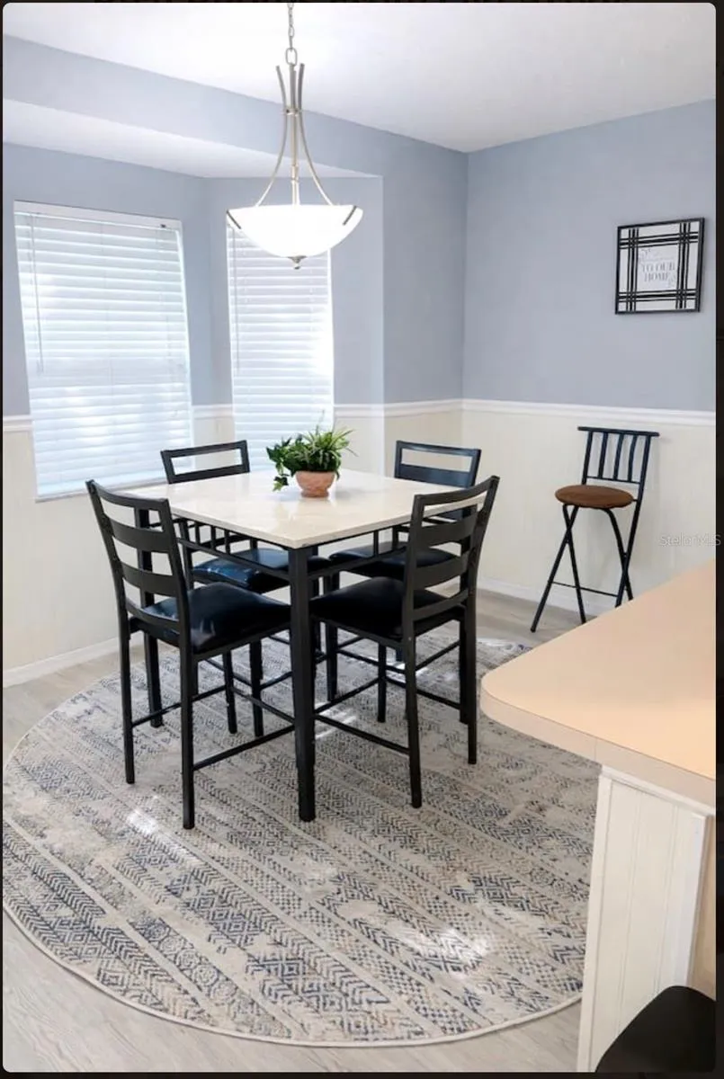 2082 OLD ARBOR COURT Sarasota, FL 34232