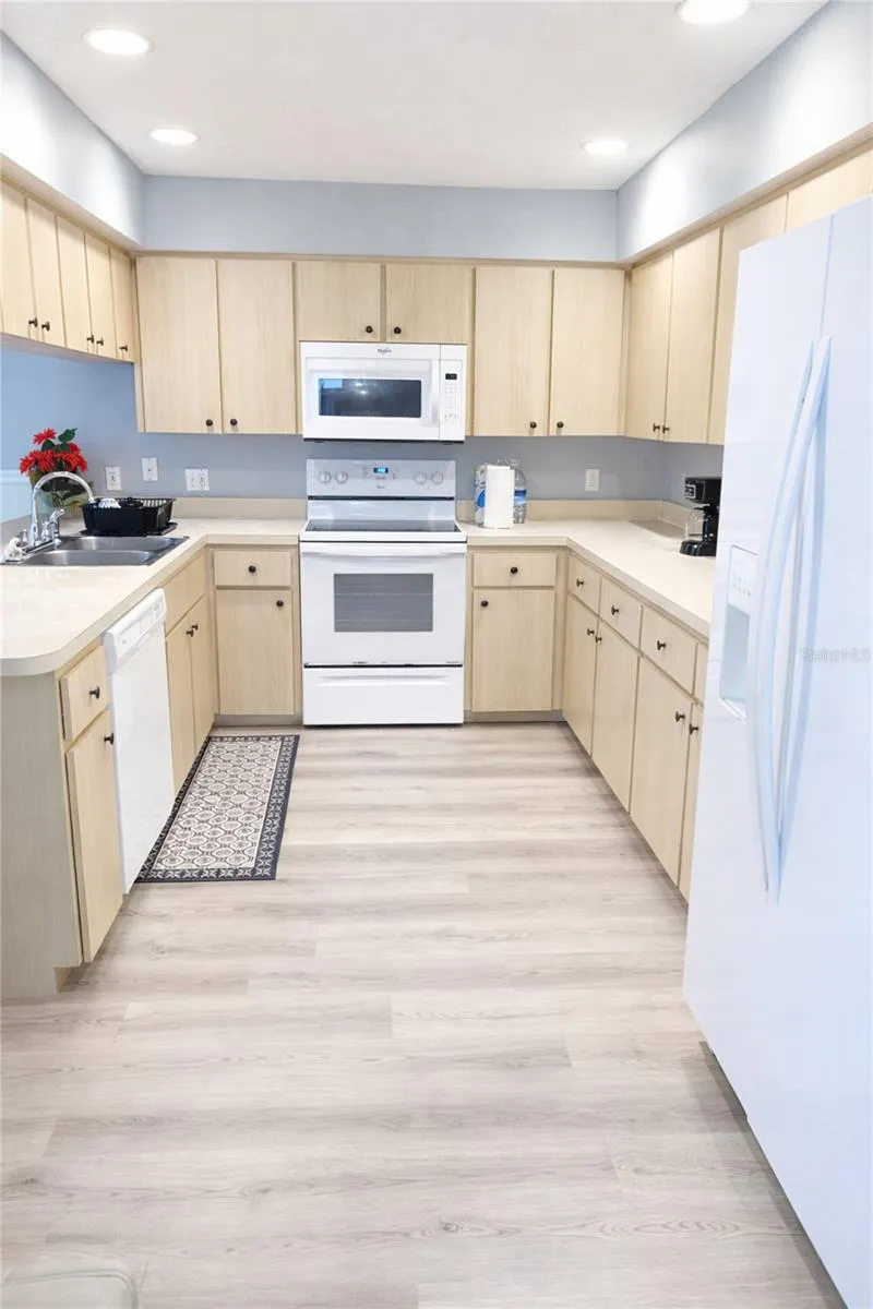 2082 OLD ARBOR COURT Sarasota, FL 34232
