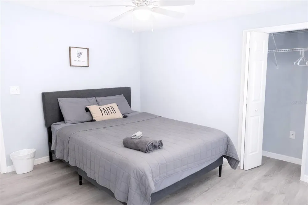 2082 OLD ARBOR COURT Sarasota, FL 34232