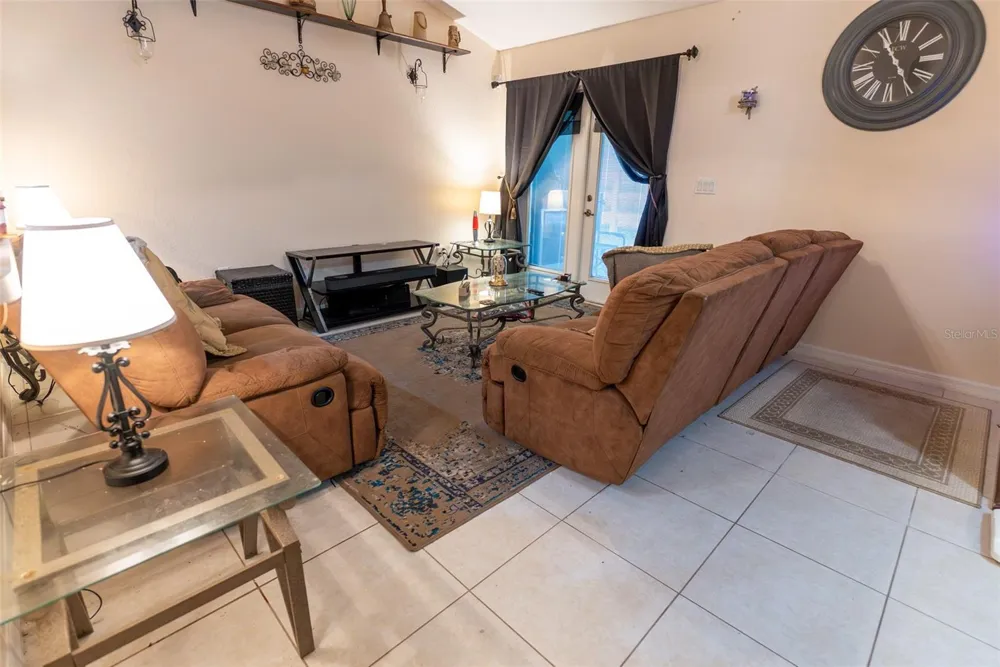 2635 NE 7TH STREET #102 ocala, FL 34470