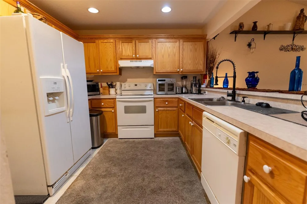 2635 NE 7TH STREET #102 ocala, FL 34470