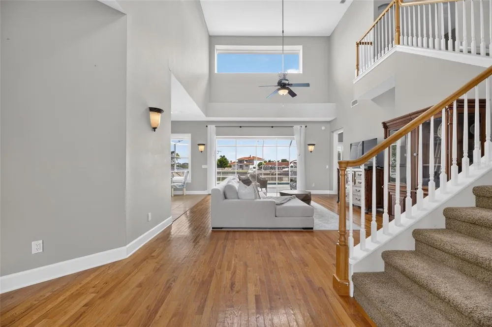 1231 ACAPPELLA LANE Apollo Beach, FL 33572