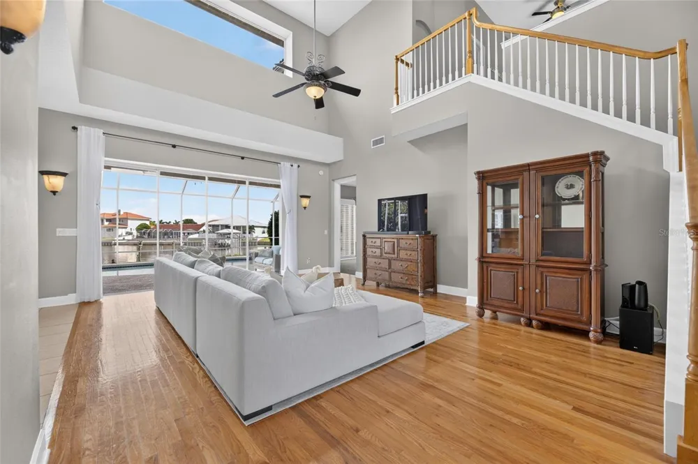 1231 ACAPPELLA LANE Apollo Beach, FL 33572