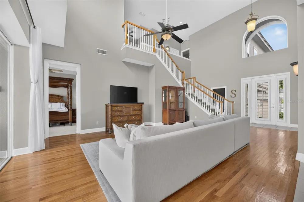 1231 ACAPPELLA LANE Apollo Beach, FL 33572