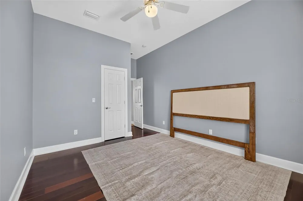 1231 ACAPPELLA LANE Apollo Beach, FL 33572