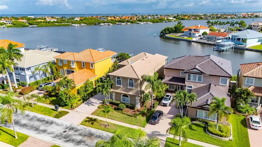 1231 ACAPPELLA LANE Apollo Beach, FL 33572