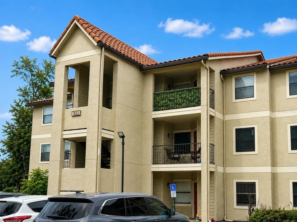 3012 PARKWAY BOULEVARD #105 Kissimmee, FL 34747