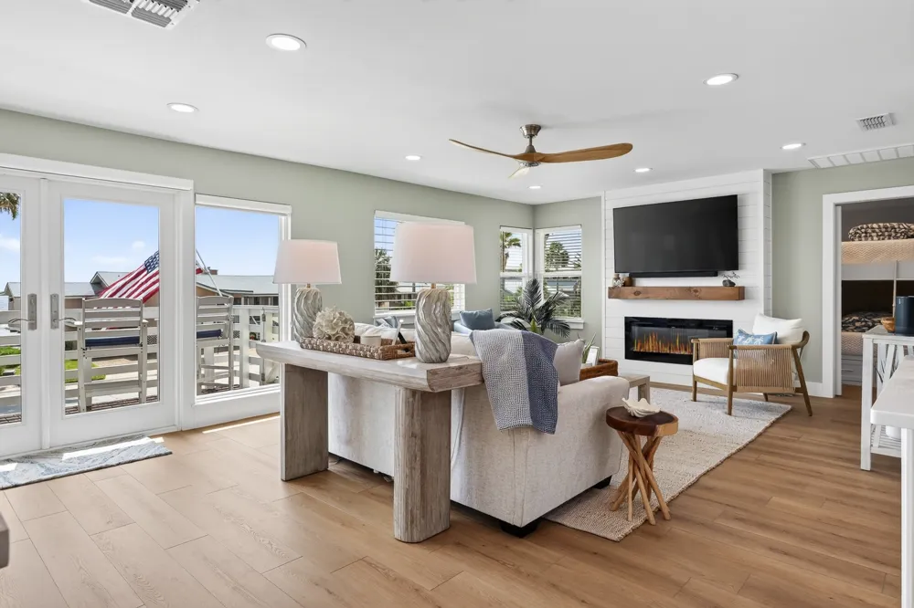 1881 Bay Shore Drive Rockport, TX 78382
