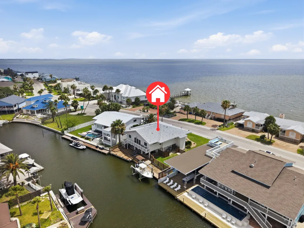 1881 Bay Shore Drive Rockport, TX 78382