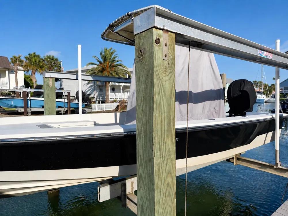 1881 Bay Shore Drive Rockport, TX 78382