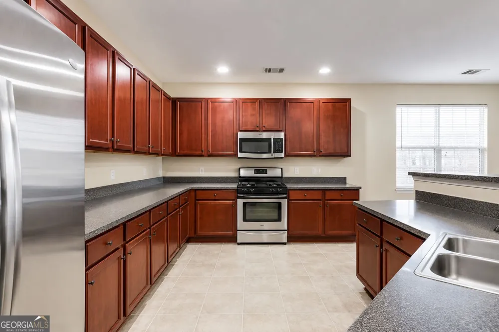 3025 Sable TRL South Fulton, GA 30349