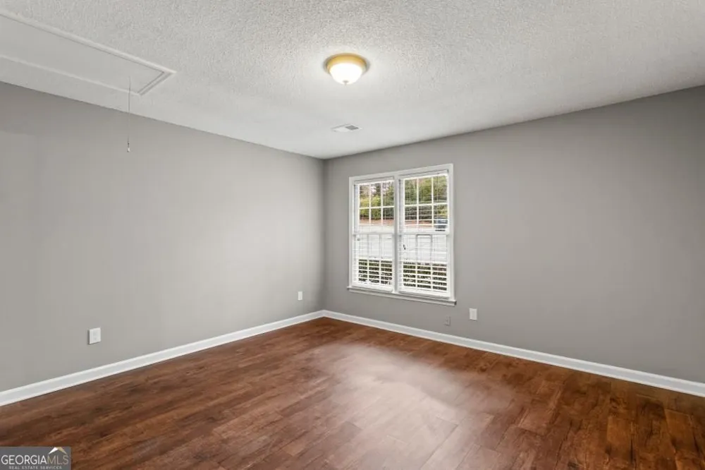 1992 Cooper Lake DR SE Smyrna, GA 30080
