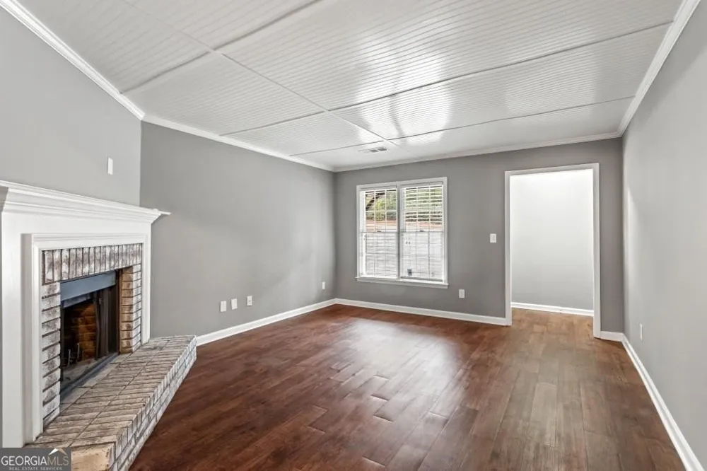 1992 Cooper Lake DR SE Smyrna, GA 30080
