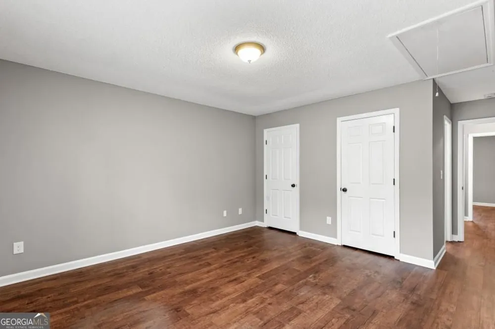 1992 Cooper Lake DR SE Smyrna, GA 30080