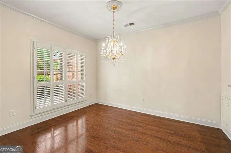 5004 Lexington DR Roswell, GA 30075