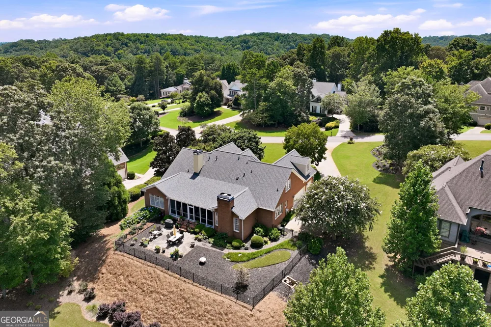 4611 Chartwell Chase CT Flowery Branch, GA 30542
