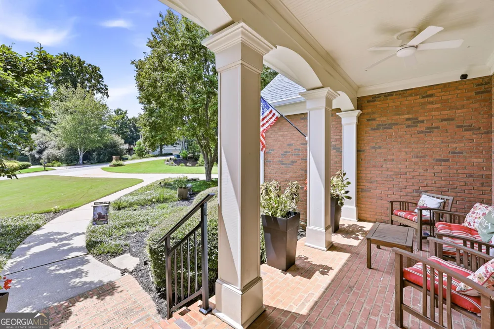 4611 Chartwell Chase CT Flowery Branch, GA 30542