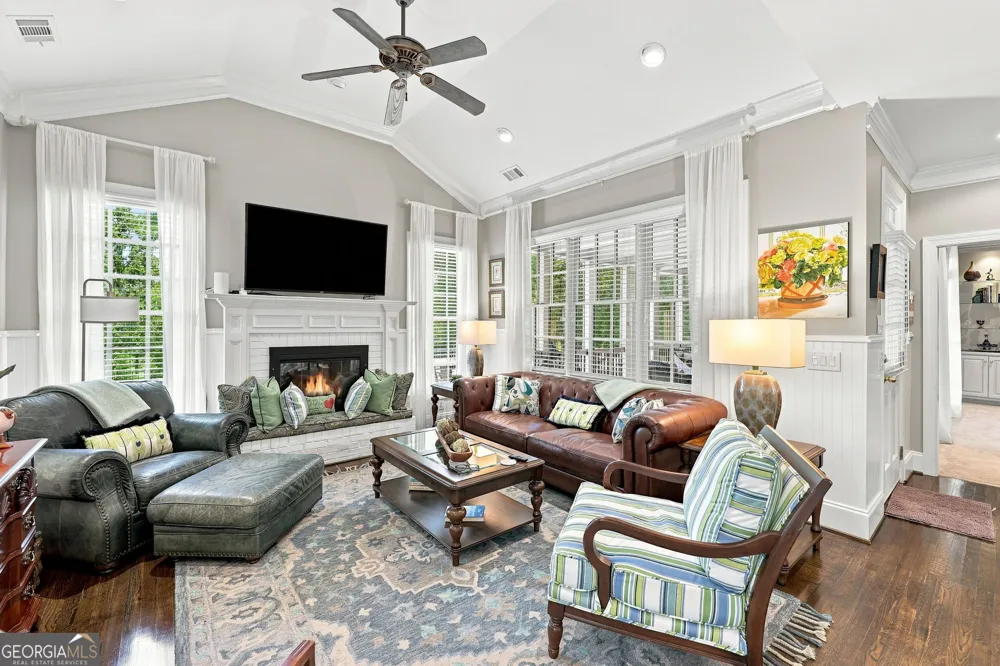 4611 Chartwell Chase CT Flowery Branch, GA 30542